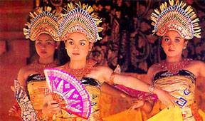 Праздники на Бали